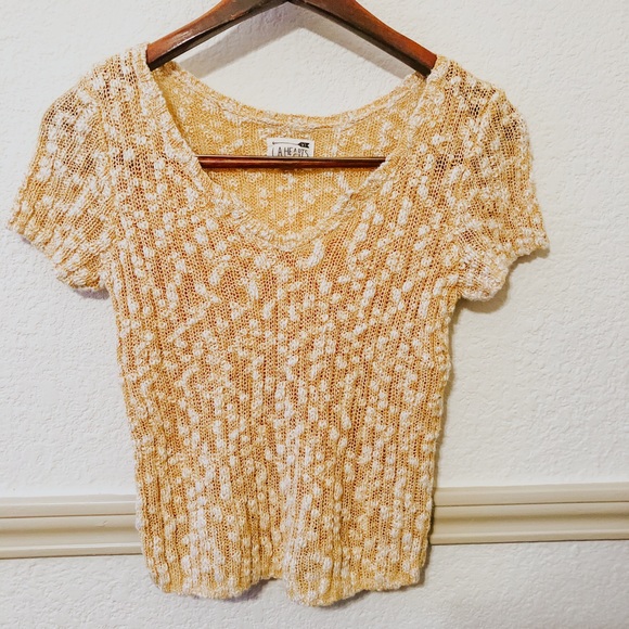 Knit LA Hearts V-Neck Tee - Picture 1 of 3